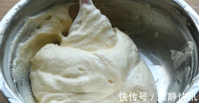 面粉和鸡蛋试试这样做，无油少糖，既当零食又当早餐，做法超简单