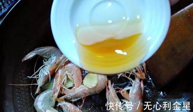 奶奶|油焖虾，奶奶的拿手好菜，儿时最美好的回忆，奥运冠军也爱吃！