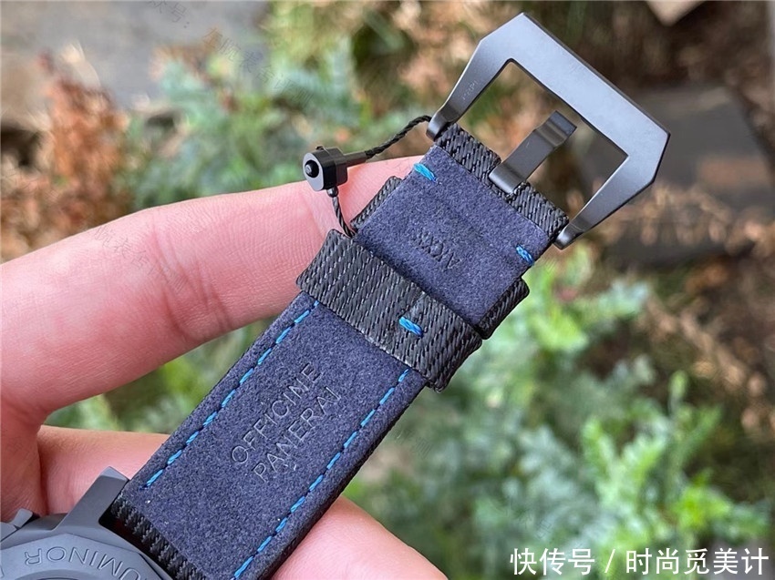 左腕表舍:官网消失的沛纳海,Bucherer联名款1176双时区腕表评测