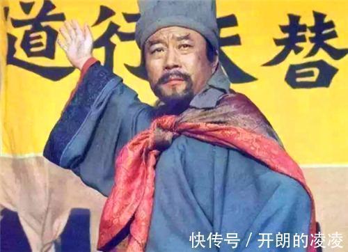 花荣#为何关胜,呼延灼会归顺宋江看拒绝投降好汉的下场,你就明白了