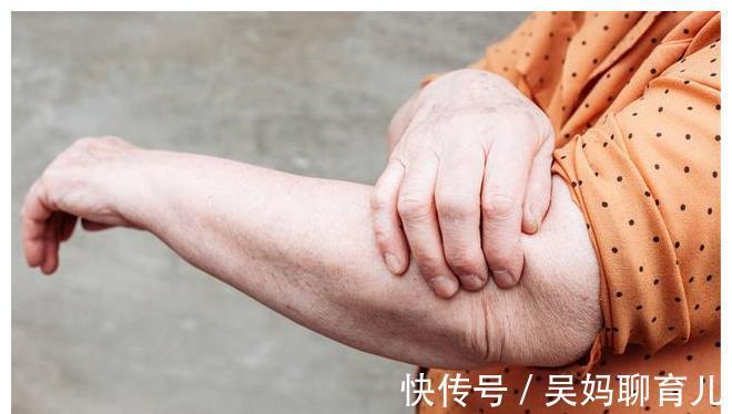 不良习惯|老年人容易膝关节疼痛?这4件膝盖“害怕”的事,建议尽早改掉