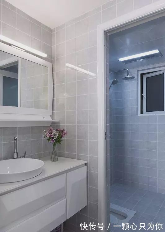 玄关处|90平三居美家,这样装修设计算是物美价廉吧!邻居都夸耐看!