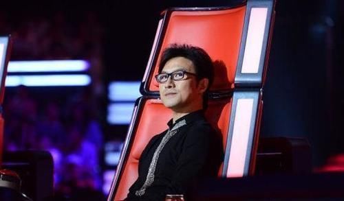 最慘《中國(guó)好聲音》冠軍,以新人身份“再次”參賽,沒想到第一場(chǎng)就被淘汰