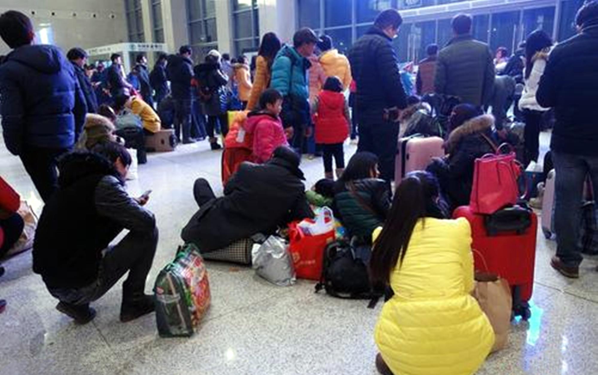 餐厅|孩子餐厅买两份饭被妈妈怒骂,不懂爱的父母,是毁掉孩子的真凶