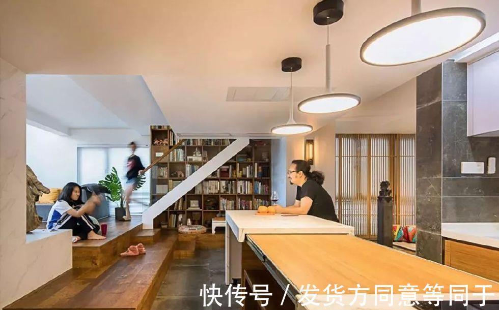 地板|老公不顾反对在地板下养鱼,老婆气到哭,半年后回到家彻底懵了