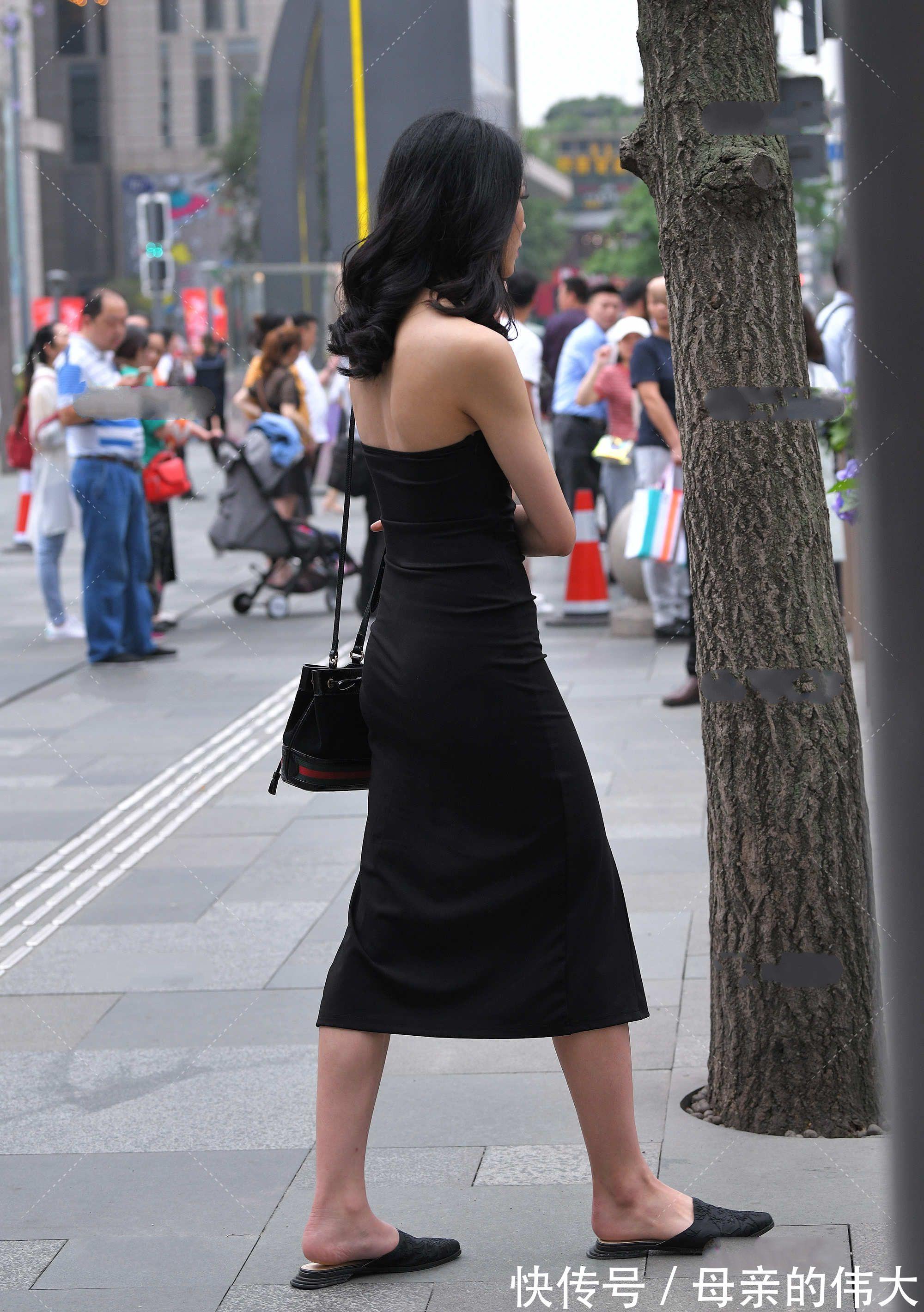 面子|重要场合能撑面子的小黑裙,应该如何挑选,才能更显高级感?