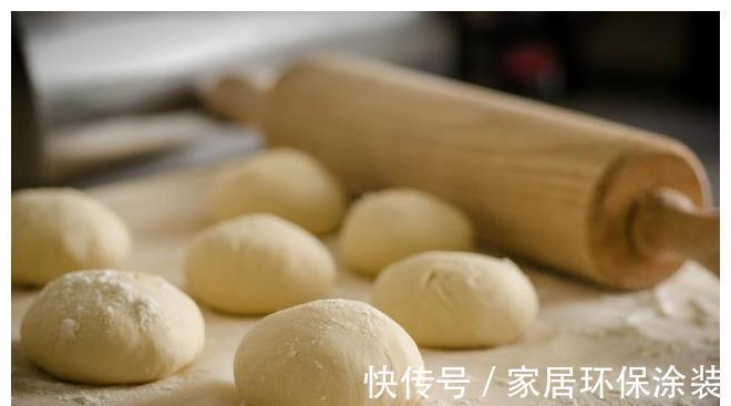 花椒面|家里的剩馒头这样做，香酥可口，全家人抢着吃，还是北方人会吃