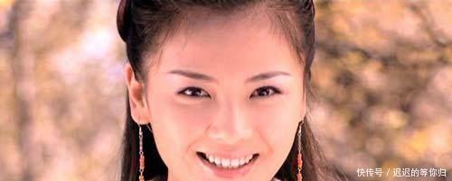 慕容博!天龙八部中,此人是萧远山师傅,武功极高,秒杀无崖子吊打扫地僧!