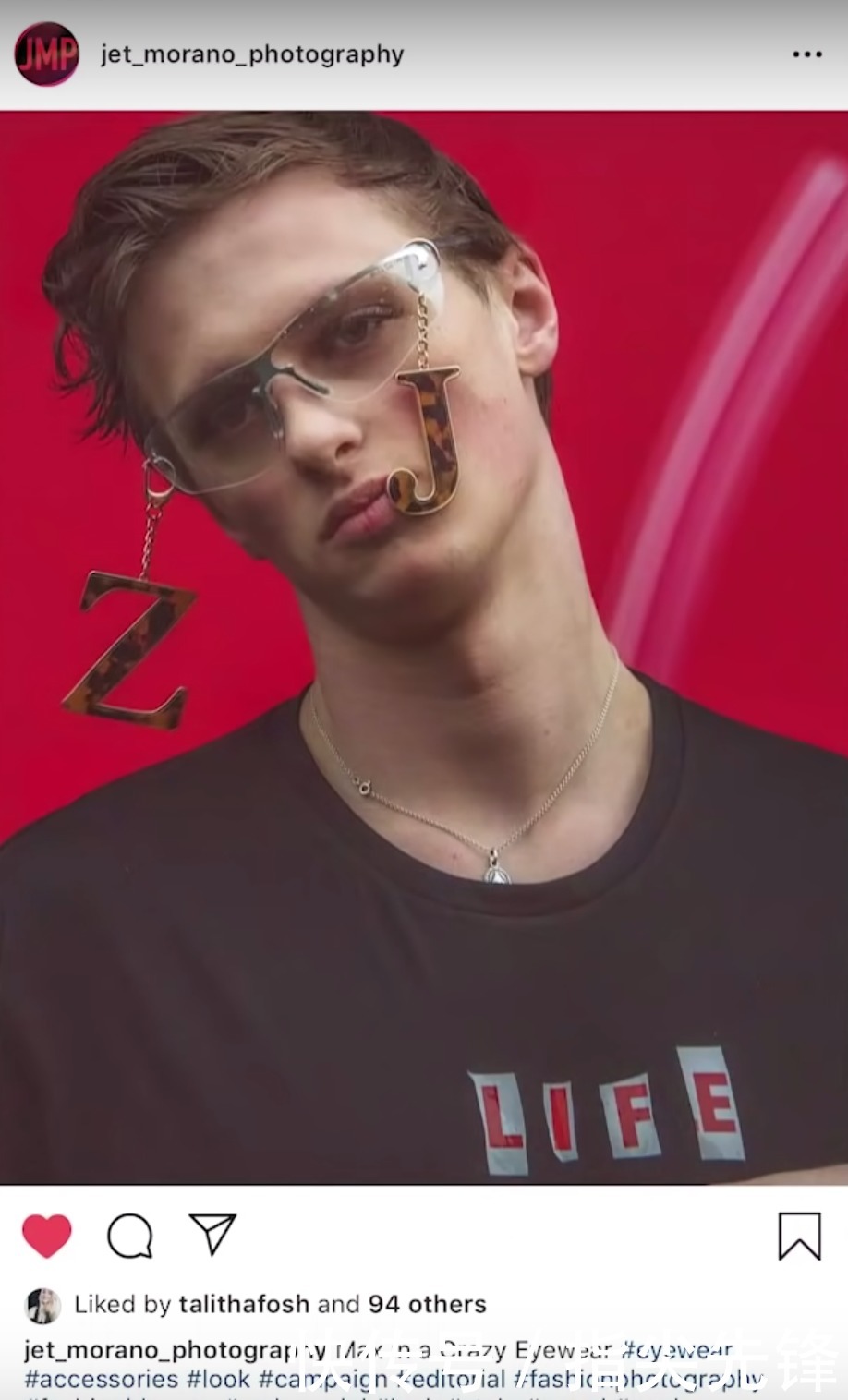 100块把土鳖宅男变鲜肉超模,英国俩沙雕小哥把时尚圈玩坏了