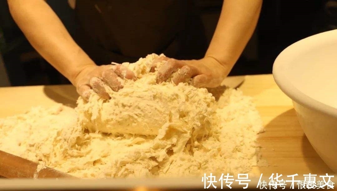 馒头|发面时，只放酵母是大忌！多加“3样”,9分钟溢盆，比面包还香