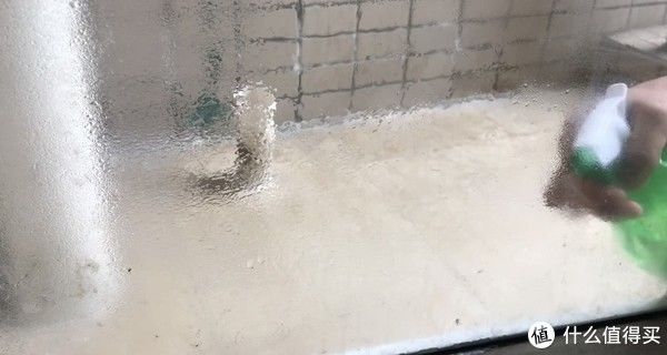 吊灯|建议大家:不管再节俭,这7件旧东西该扔就扔,一点都不用心疼