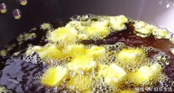  爽口|鲜香软嫩的茄香豆腐，甜鲜爽口，营养好吃，孩子喜欢的辅食菜肴