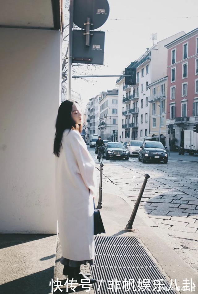 大衣，还是白色最气质！