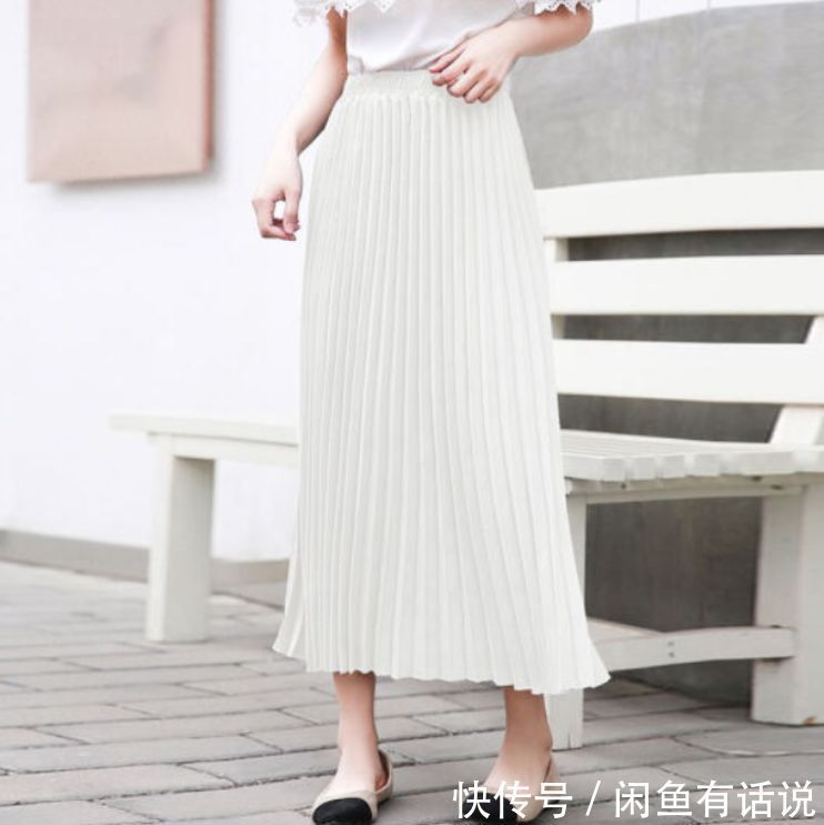 替换款|过了40岁的中年女人,这4种裙子尽量避开,自以为时髦其实很土气