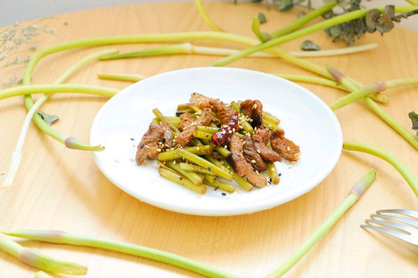 快手菜蒜薹炒里脊