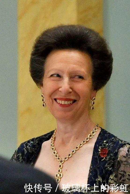 英女王唯一的女儿有这些珠宝算多还是少