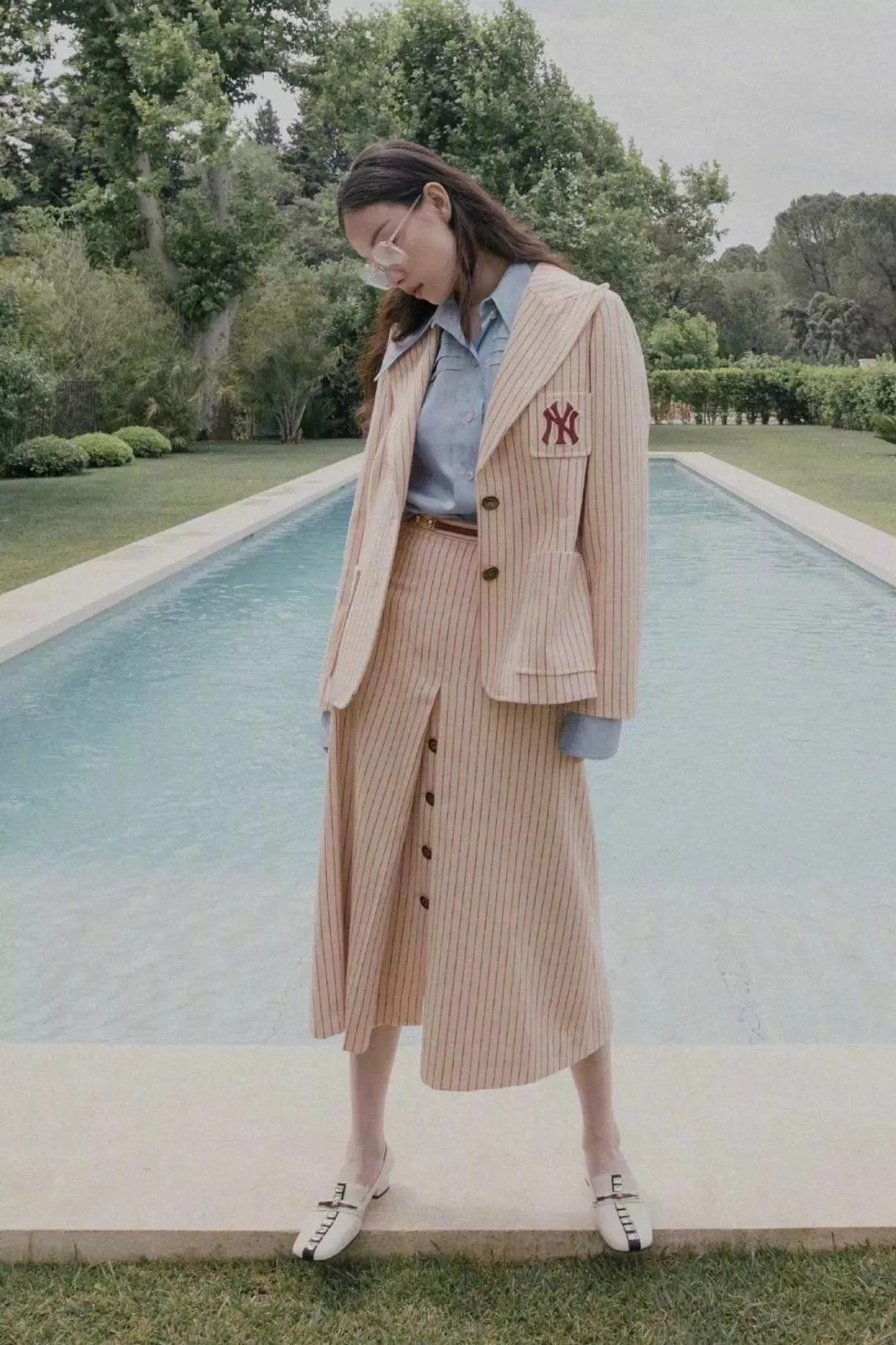 西装+裙子=早秋最in穿法,好看爆了!