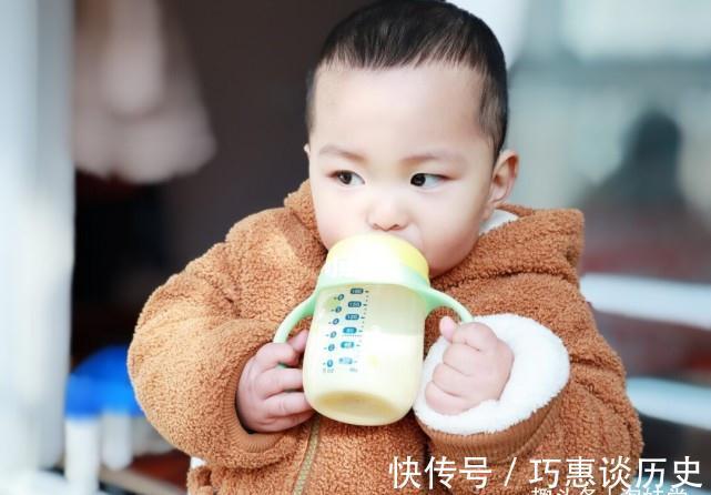 发育|8种辅食“黑名单”出炉,对幼儿发育不利,新手宝妈要留意