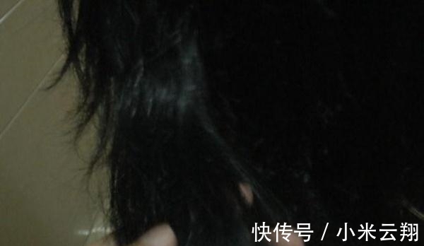 委屈|女子花800元坐4小时烫头发!睡一觉起来直了!发型师也说委屈