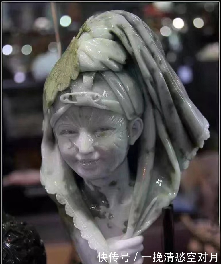 翡翠玉石!玉雕鬼才用80元「废料」雕刻出的作品,竟然成为了获奖作品