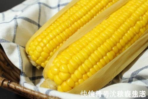 香蕉|想长寿得会吃，4种食物每天吃点，健胃消食、排毒养颜，早吃早好