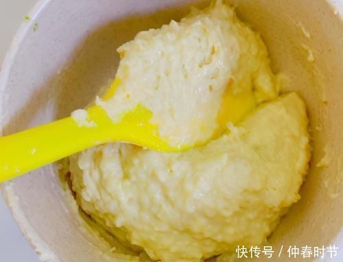 小饼|一根山药一个苹果,自从学会这做法,我家隔三差五吃,早餐吃饱腹