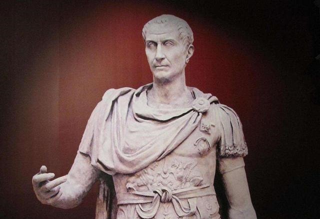 不愧为|凯撒大帝几乎得到了他的对手的帮助,他不愧为伟大的皇帝