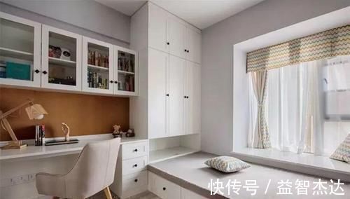 地台|为什么越来越多人卧室不买大床他们都装这种代替，后悔我家做错