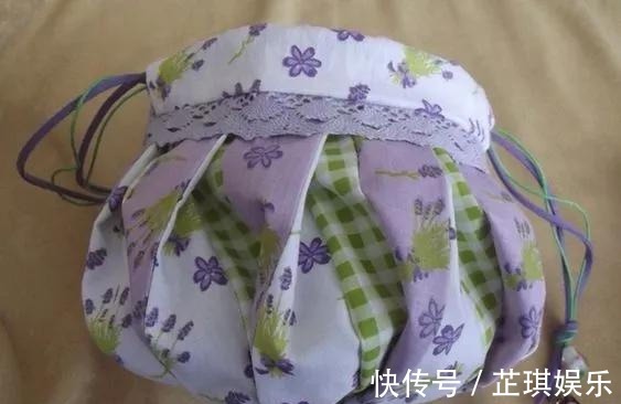 束口袋也能这么美,旧衣服就能做!旧物改造DIY手工布艺附教程