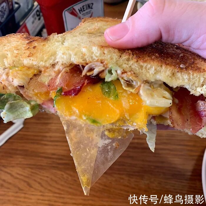黑暗料理|35个活久未见的西餐，黄瓜中间塞着香肠，美国鸡蛋灌饼跟谁学的