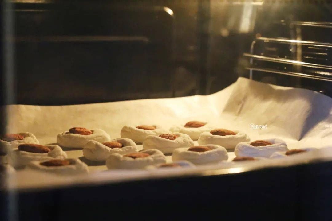 棉花糖做的网红饼干又火了，酥脆可口，制作超简单！！！