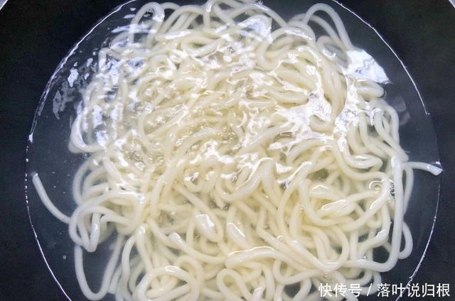 女儿最近就爱它,早餐宵夜都要吃,10分钟出锅,营养又解馋