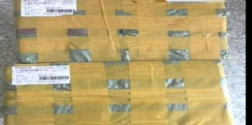 女子网上买1200元零食,80多斤要拿回家,快递:骂的就是你