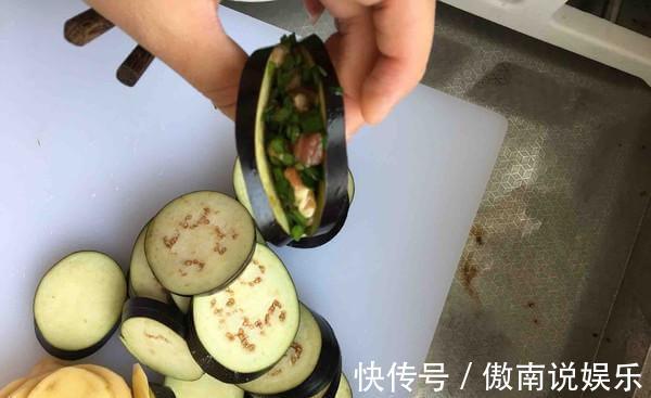 土豆换个吃法,8毛钱做1大盘,学会了做给家人,上桌全家人称赞