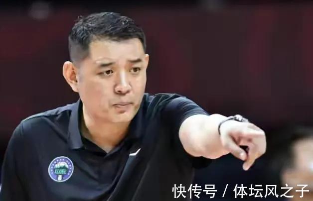 山东男篮|高速回归,可能无法与巩晓彬在建队思路上达一致,此人将成替代者