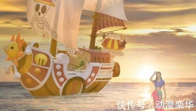 小姐姐|网红cos海贼王罗宾,身形高挑性感,还原度如同定制等身手办