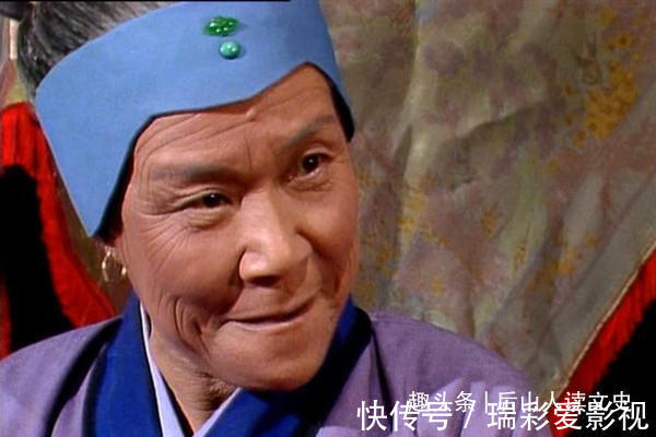 刘姥姥&林黛玉嘲笑刘姥姥是母蝗虫,只有一个贵族小姐默不作声,逃过一劫