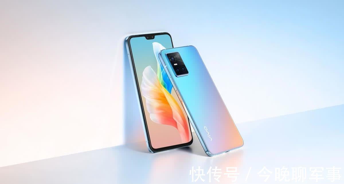 克莱因蓝|vivo S10“绮光焕彩”光致变色捕捉流动的色彩浪漫