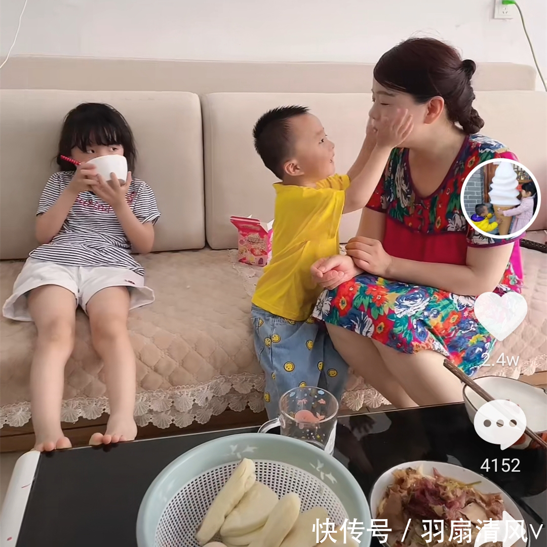 |奇奇悦悦的姐弟情特别幽默:越是嫌弃,越是情深