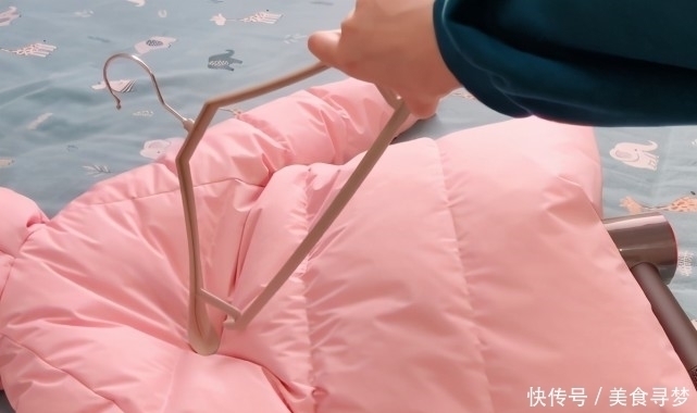 蓬松|水洗过的羽绒服羽绒总是成坨?学会一招,5分钟让羽绒服恢复蓬松