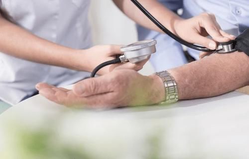 稳定血压|高血压患者不建议吃的蔬菜或已公布，不妨了解一下，不要忽视了