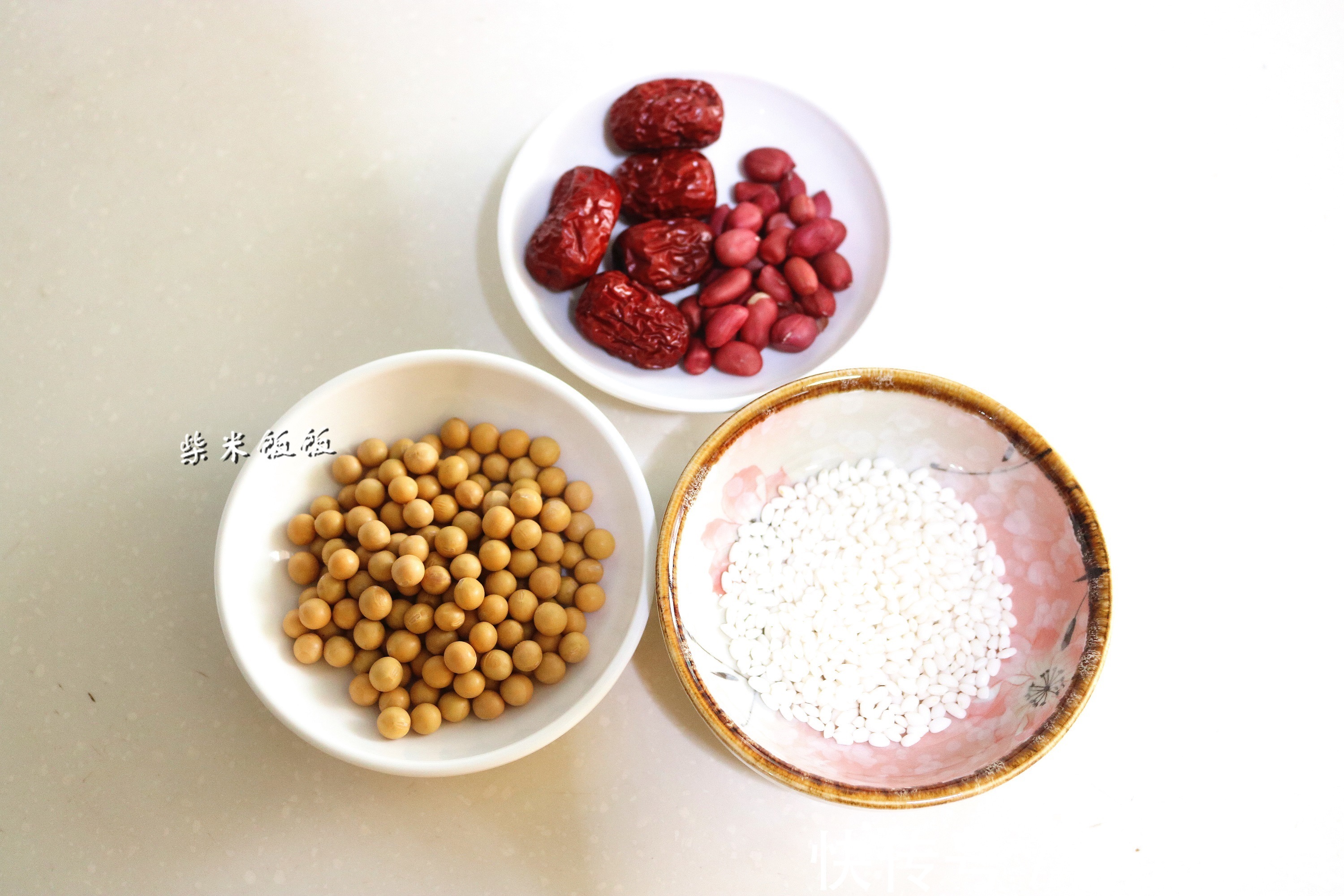 红枣|早餐豆浆，别只放黄豆，多加这3种食材，豆浆香浓更营养