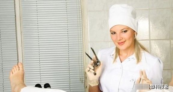 检查|为什么排畸检查,非要在孕中期进行?看完后你就会明白了!