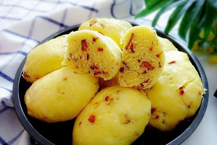 玉米粉|这发糕不用多揉面，团一团就得，比蛋糕还软还香，天天吃都不腻