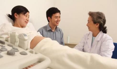 体质|胎儿发动时,先见红还是先破水,顺序不同暗示着宝宝体质差别大