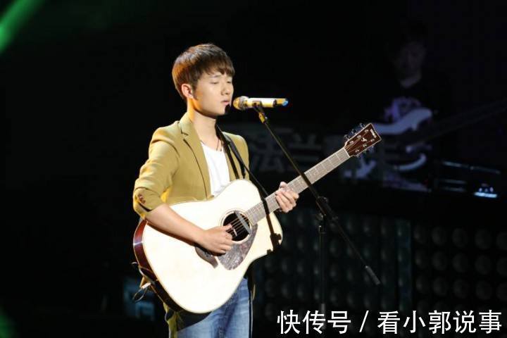 曾经的好声音冠军现在却无人问津，再次参赛第一场就惨遭淘汰