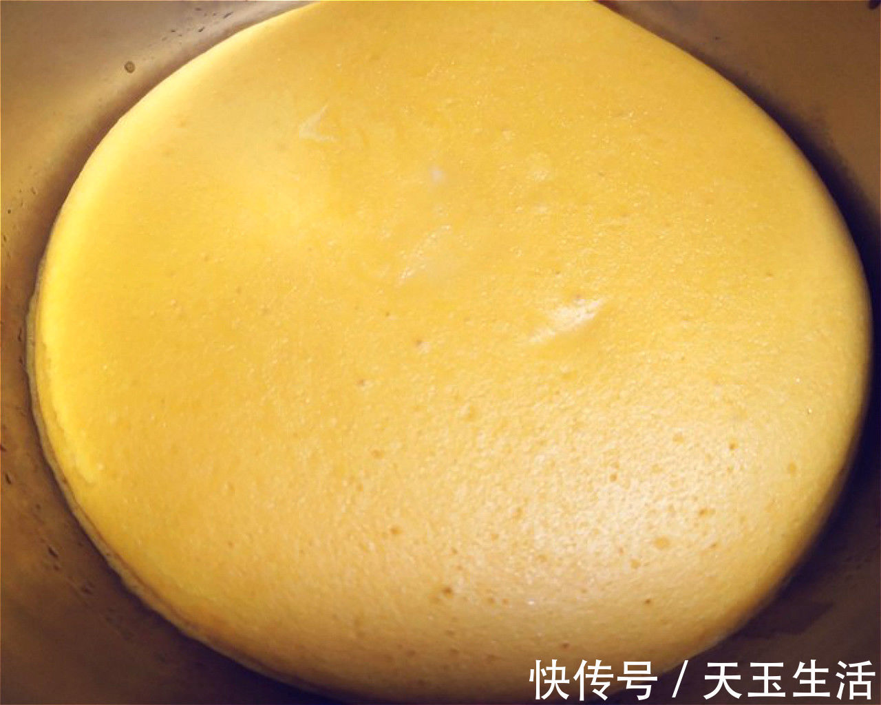 咸蛋黄|南瓜饼最好吃的六种做法,做法简单,出锅后全家抢着吃,香