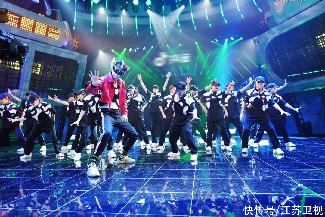 青铜|《蒙面舞王》第二赛段开启,“银河”“宇宙”两大战队集结