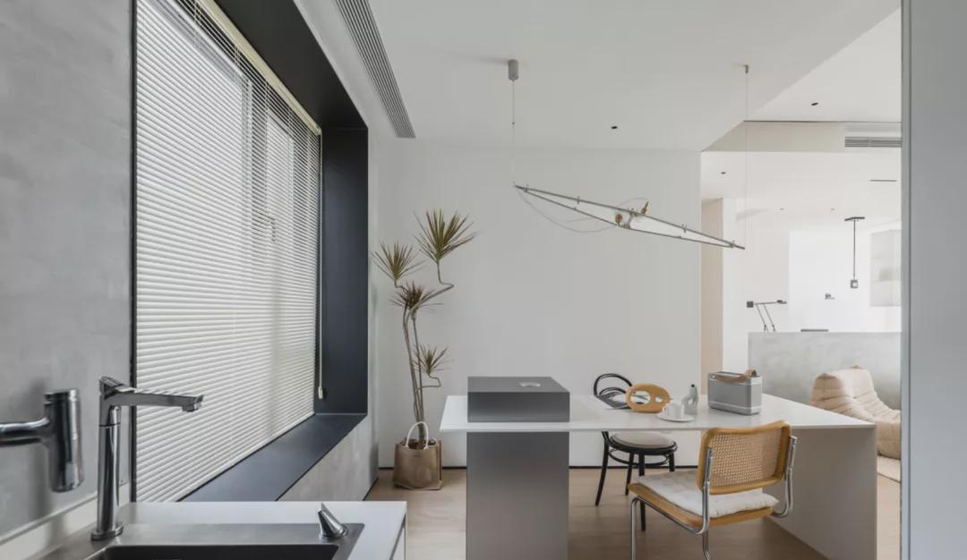 餐厅|看了她100㎡新家,我被彻底治愈了,全屋舒缓干净,氛围超好