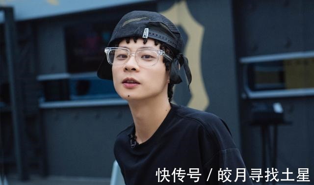 陳小春|《哥哥》陳小春陣營心態(tài)好,拍短片自嘲,名字傻傻記不清!